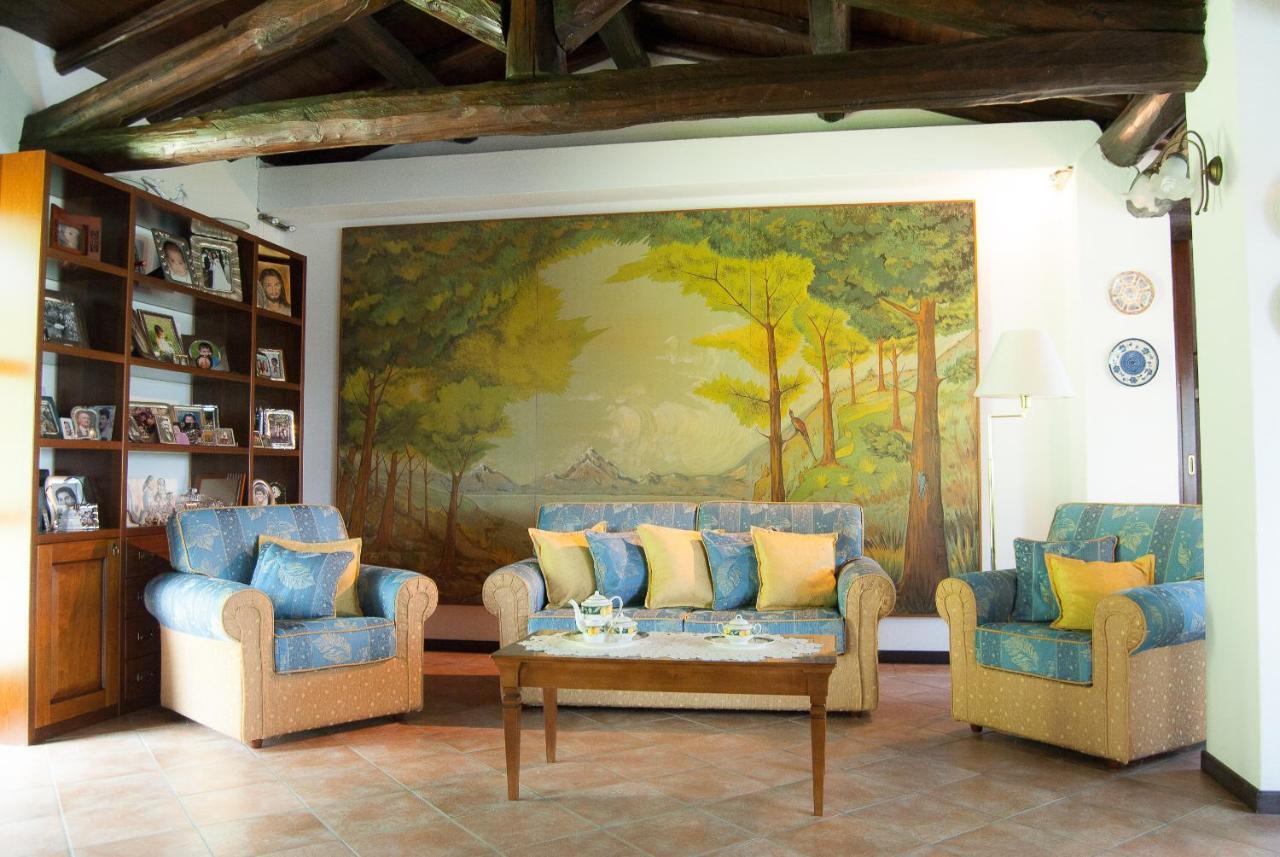 Villa Aurora オルビア エクステリア 写真